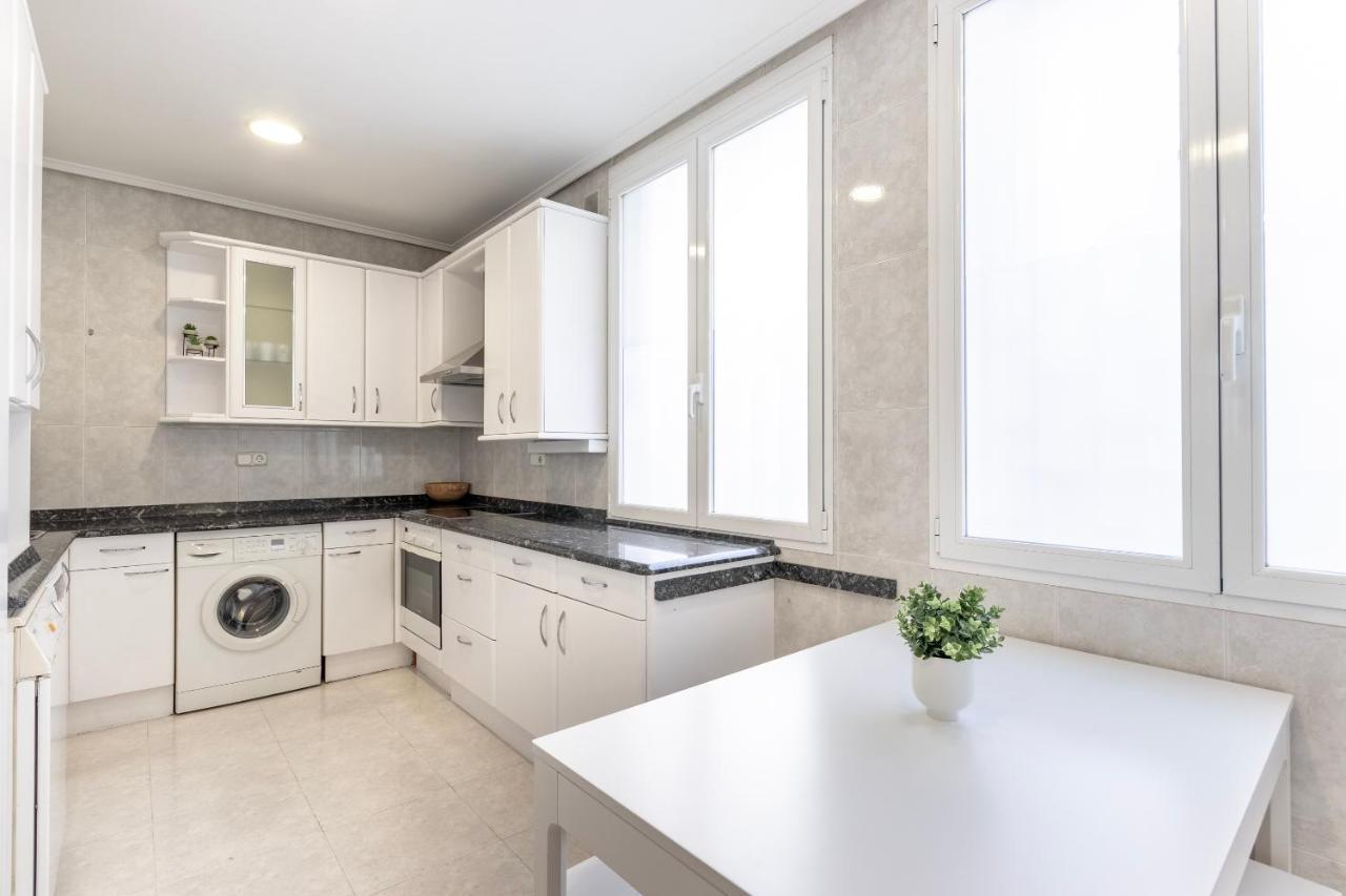 Appartement Recién reformado en el centro parking à Bilbao Extérieur photo
